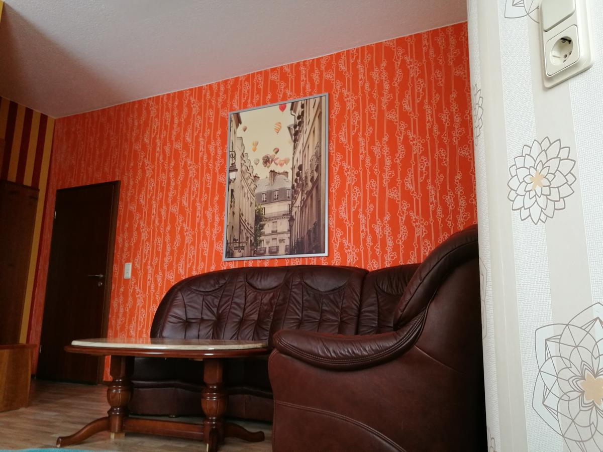 Hotel Restaurant Hohe Tanne Grossbreitenbach Buitenkant foto